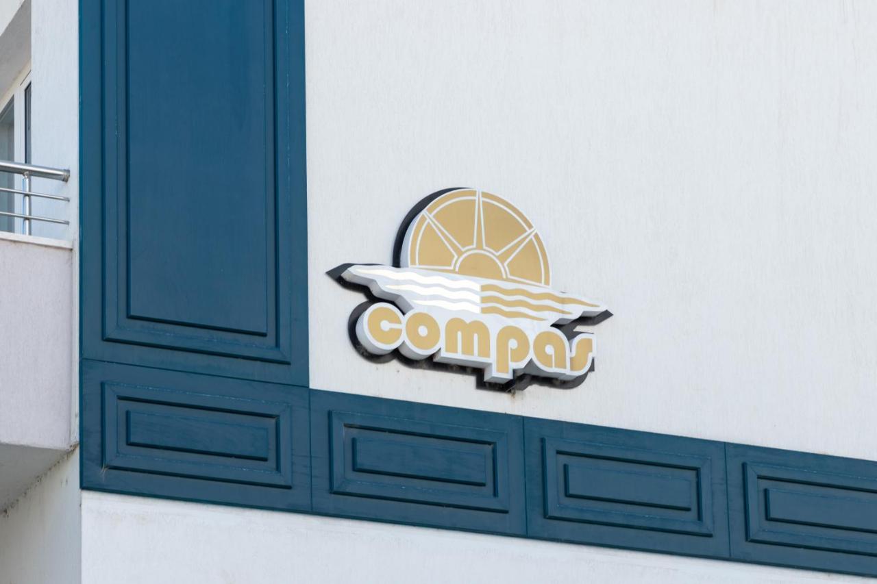 Compas Boutique Hotel Golem  Bagian luar foto