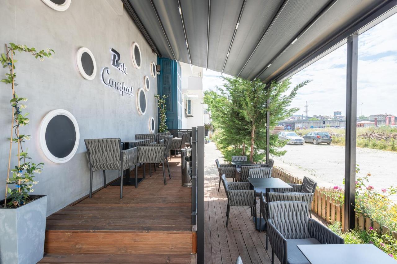 Compas Boutique Hotel Golem  Bagian luar foto
