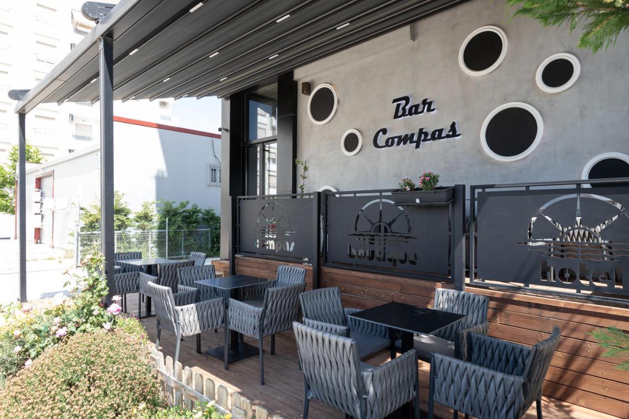 Compas Boutique Hotel Golem  Bagian luar foto