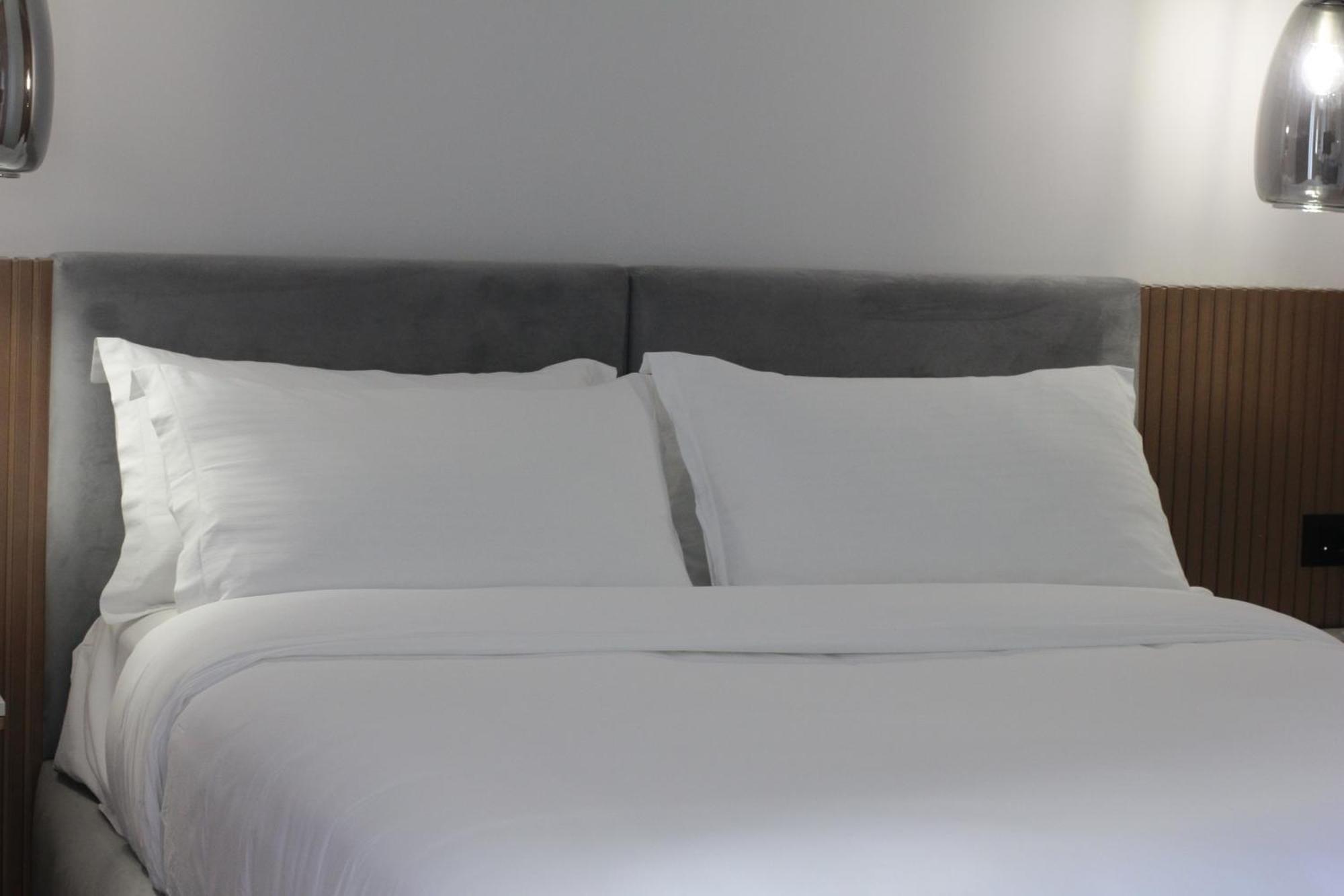 Compas Boutique Hotel Golem  Bagian luar foto